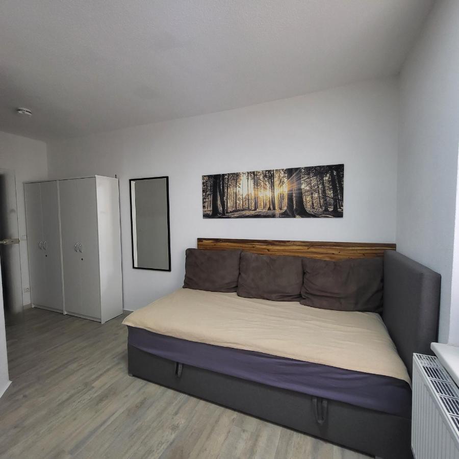 Ferienwohnung Nr1 โกรสเรสเชน ภายนอก รูปภาพ